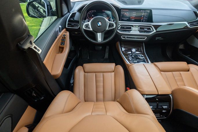 Used BMW X5 40i IV (G05), 3.0 l, 2021 in Dubai by Linda Cars, Black color. GCC Specs | AUTO.AE