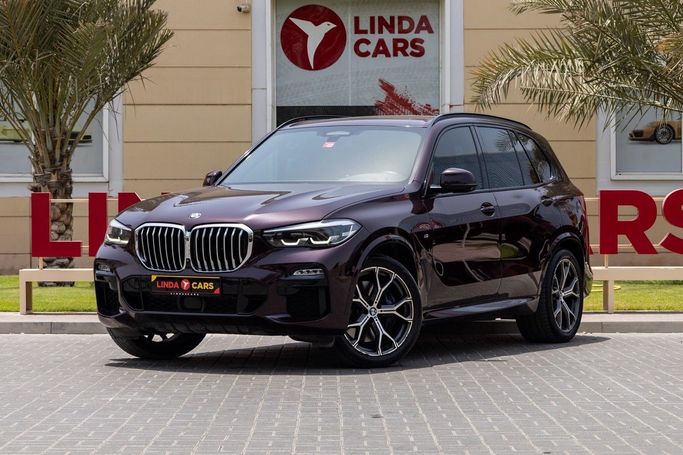 Подержанный BMW X5 40i IV (G05/G18), 3.0 л, 2020 в Дубае от Linda Cars Тёмно-бордовый цвет. GCC | AUTO.AE
