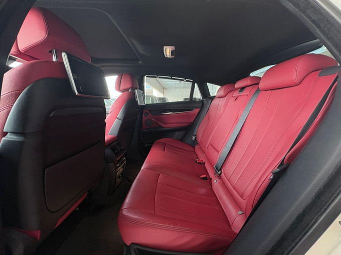 مستعملة BMW X6 35i II (F16), 3.0 l, 2016 في في دبي من Philippine Used Cars Showroom، اللون أبيض. مواصفات الخليج | AUTO.AE