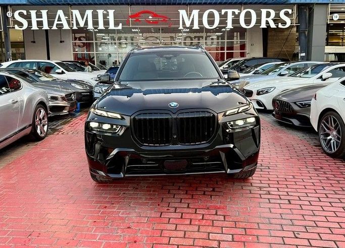 Подержанный BMW X7 40i I (G07) Рестайлинг, 3.0 л, 2024 в Дубае от Shamil Motors Черный цвет. Американская | AUTO.AE