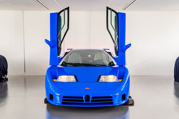 Новый Bugatti EB 110, 3.5 л, 1994 в Дубае Синий цвет. GCC | AUTO.AE