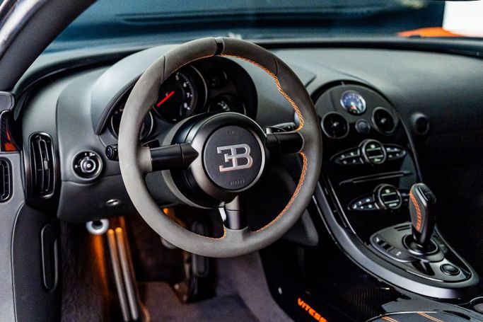 Новый Bugatti EB Veyron 16.4, 8.0 л, 2013 в Дубае Черный цвет. GCC | AUTO.AE