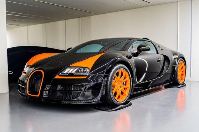 Новый Bugatti EB Veyron 16.4, 8.0 л, 2013 в Дубае Черный цвет. GCC | AUTO.AE