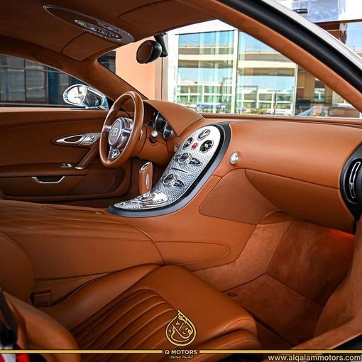 Used Bugatti EB Veyron 16.4, 8.0 l, 2010 in Dubai by Q Motors, White color. GCC Specs | AUTO.AE