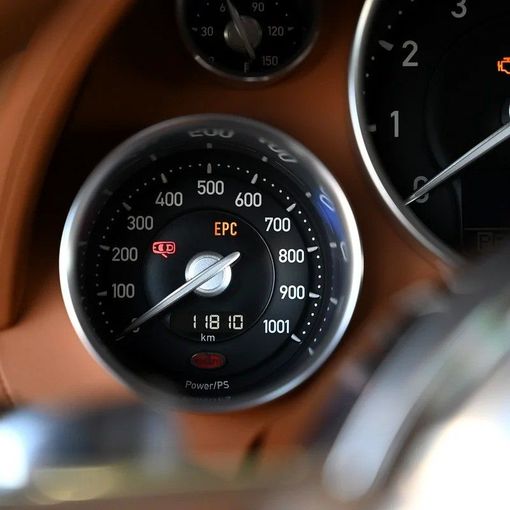 Used Bugatti EB Veyron 16.4, 8.0 l, 2010 in Dubai by Q Motors, White color. GCC Specs | AUTO.AE