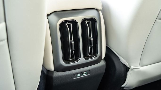 New BYD FangChengBao Leopard 3, 2024 in Dubai by Altass Motors, White color. Other | AUTO.AE