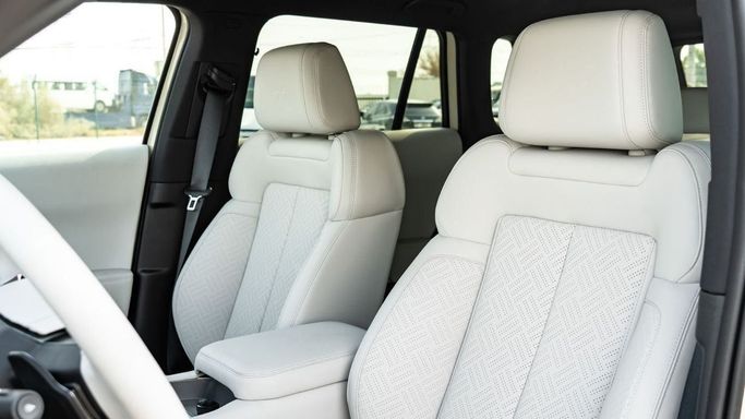 Новый BYD FangChengBao Leopard 3, 2024 в Дубае от Altass Motors Серебристый цвет. Other | AUTO.AE