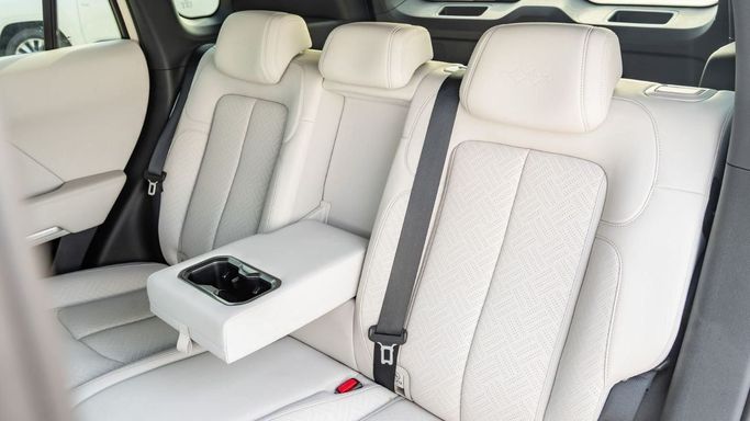 Новый BYD FangChengBao Leopard 3, 2024 в Дубае от Altass Motors Серебристый цвет. Other | AUTO.AE