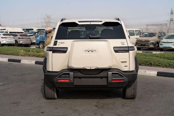 Новый BYD FangChengBao Leopard 3, 2024 в Дубае от Altass Motors Белый цвет. Other | AUTO.AE