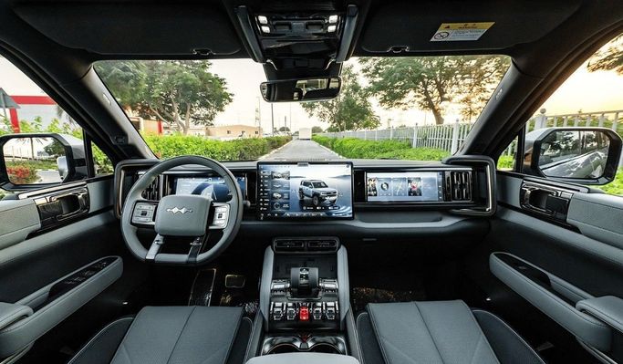 New BYD FangChengBao Leopard 5, 1.5 l, 2024 in Dubai by Altass Motors, Grey color. Chinese Specs | AUTO.AE