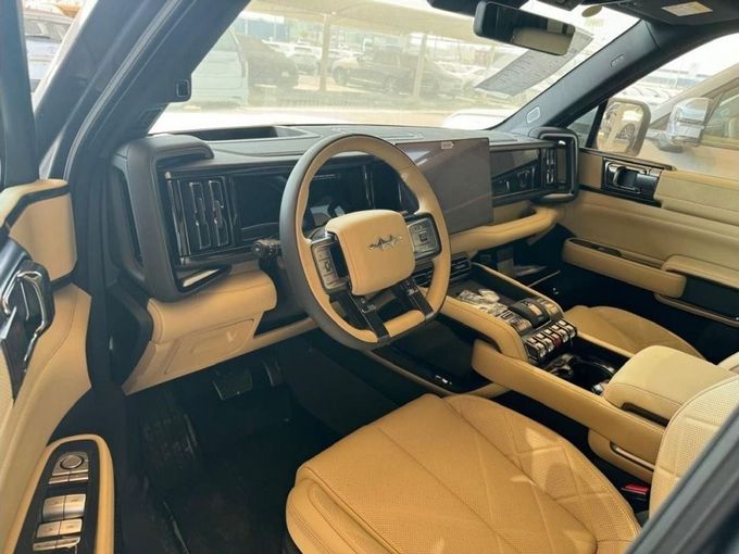 Новый BYD FangChengBao Leopard 5, 1.5 л, 2024 в Дубае от Mohamed Hakim Motors Черный цвет. Китайская | AUTO.AE