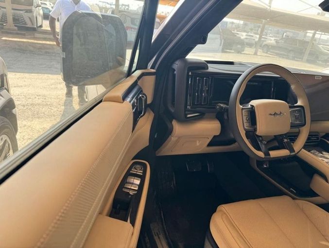 Новый BYD FangChengBao Leopard 5, 1.5 л, 2024 в Дубае от Mohamed Hakim Motors Черный цвет. Китайская | AUTO.AE