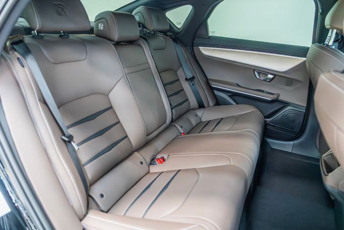 BYD Han I Facelift 2, 2025  sedan dm for rent in Dubai by POF RENTAL, black color | AUTO.AE