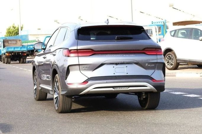 Новый BYD Song Plus I Рестайлинг, 1.5 л, 2024 в Дубае от Top Euro Cars Серый цвет.  | AUTO.AE