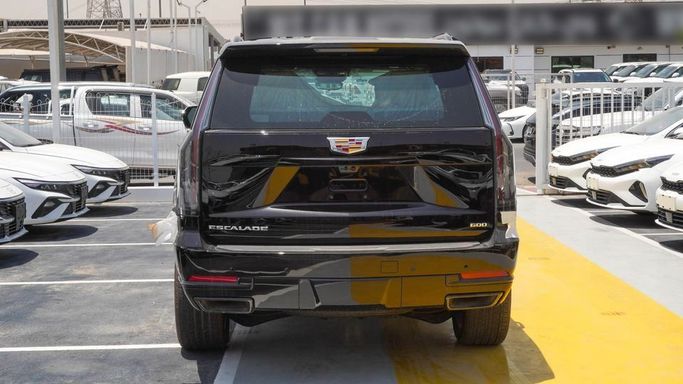 New Cadillac Escalade V Facelift, 6.2 l, 2025 in Dubai by Najem Motors, Black color. GCC Specs | AUTO.AE