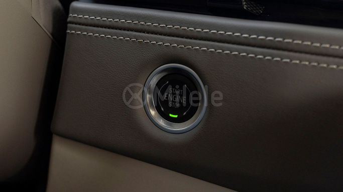 Новый Cadillac Escalade V Рестайлинг, 6.2 л, 2025 в Дубае от Milele Черный цвет. Other | AUTO.AE