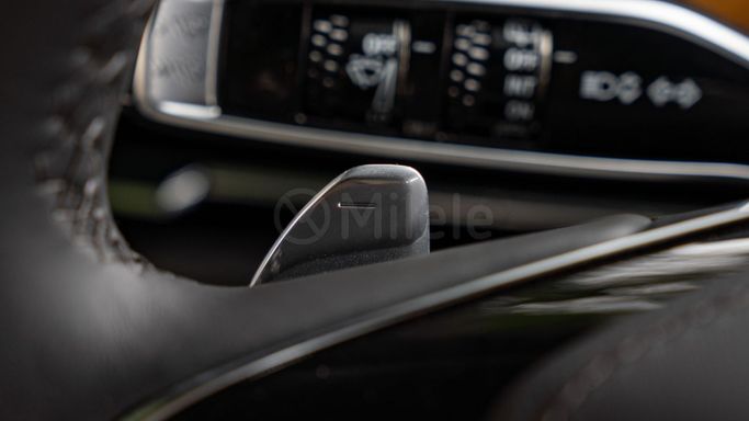 جديدة Cadillac Escalade شد الوجه V, 6.2 l, 2025 في في دبي من Milele، اللون أسود. أخرى | AUTO.AE
