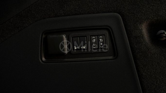 جديدة Cadillac Escalade شد الوجه V, 6.2 l, 2025 في في دبي من Milele، اللون أسود. أخرى | AUTO.AE