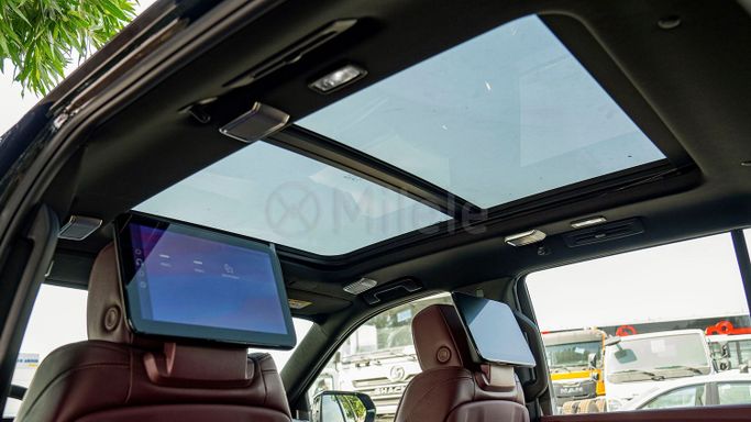 جديدة Cadillac Escalade شد الوجه V, 6.2 l, 2025 في في دبي من Milele، اللون أسود. أخرى | AUTO.AE