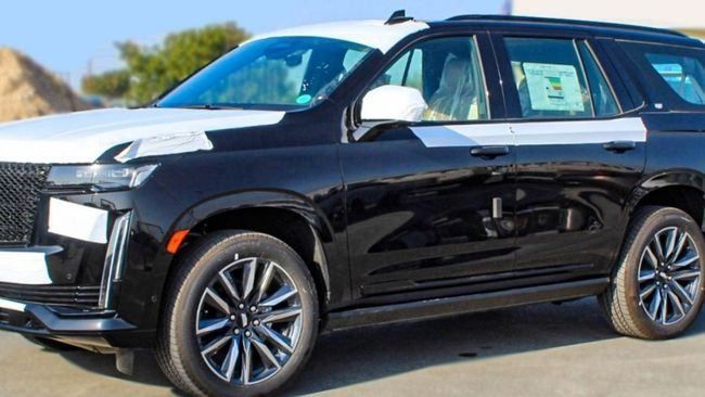 New Cadillac Escalade V, 6.2 l, 2022 in Dubai by Falcons GT Motors FZCO, Black color. GCC Specs | AUTO.AE