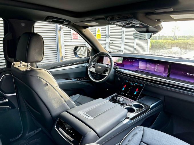 New Cadillac Escalade 600 V Facelift, 6.2 l, 2025 in Dubai by Express Motors, Black color. Other | AUTO.AE