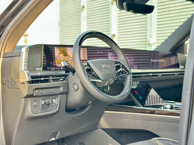 New Cadillac Escalade 600 V Facelift, 6.2 l, 2025 in Dubai by Express Motors, Black color. Other | AUTO.AE