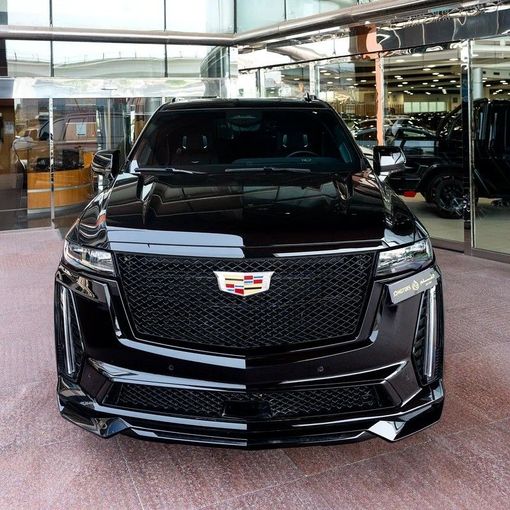 New Cadillac Escalade-V I, 6.2 l, 2023 in Dubai by Q Motors, Black color. GCC Specs | AUTO.AE