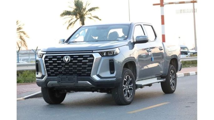 Новый Changan Hunter Plus, 2.0 л, 2023 в Дубае от Top Euro Cars Серебристый цвет.  | AUTO.AE