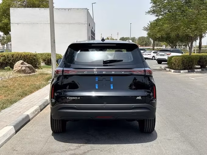 Новый Chery Tiggo 4 I Рестайлинг 2, 1.5 л, 2025 в Дубае от Formula Motors Черный цвет. GCC | AUTO.AE