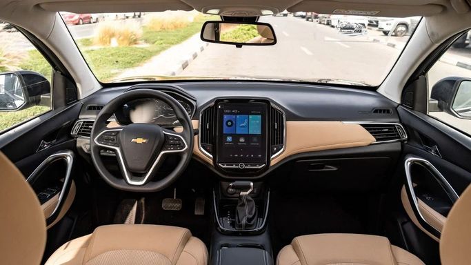Новый Chevrolet Captiva II, 1.5 л, 2025 в Дубае от Altass Motors Серебристый цвет. Other | AUTO.AE
