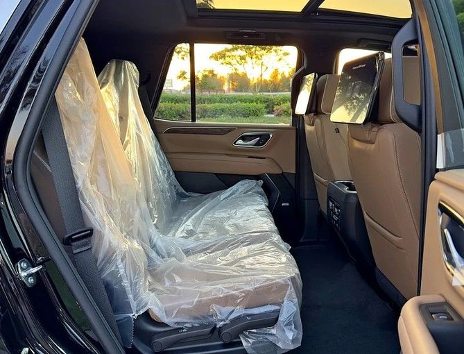 New Chevrolet Tahoe V Facelift, 6.2 l, 2024 in Dubai by Q Motors, Black color. GCC Specs | AUTO.AE