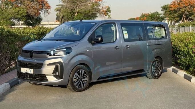 Новый Citroen SpaceTourer I Рестайлинг, 2.0 л, 2025 в Дубае от Auto Max Group Серебристый цвет. GCC | AUTO.AE