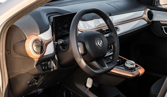 Новый DongFeng Box, 2024 в Дубае от Altass Motors Белый цвет. Other | AUTO.AE