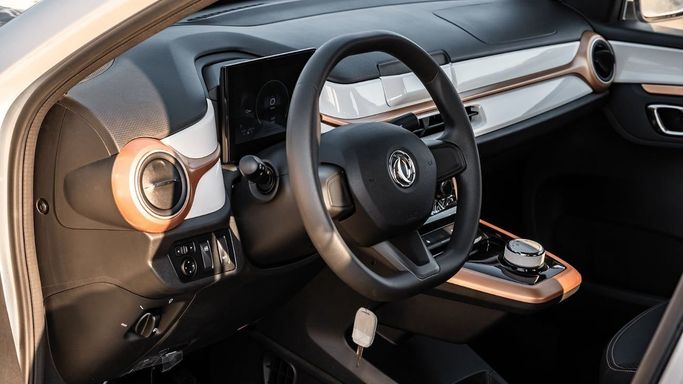 Новый DongFeng Box, 2024 в Дубае от Altass Motors Белый цвет. Other | AUTO.AE