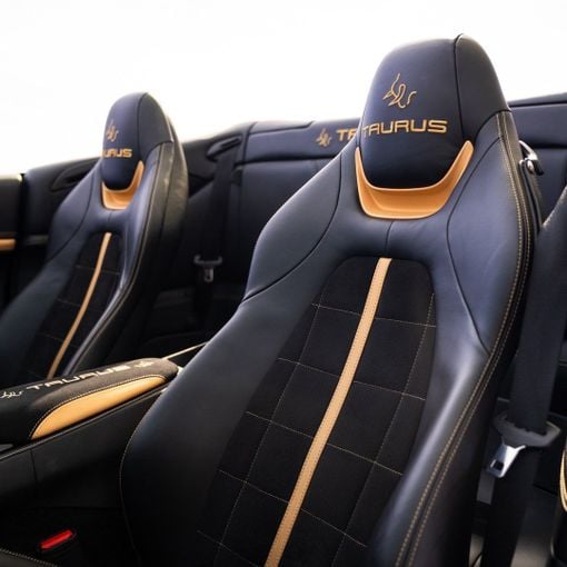 Ferrari Portofino I Рестайлинг (M), 2023 кабриолет спорт класса в Дубае от DEIZ черный цвет | AUTO.AE