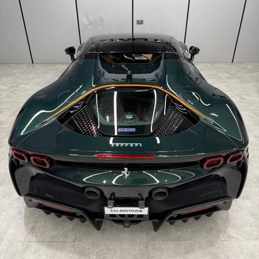 Used Ferrari SF90 Stradale Spider I, 4.0 l, 2022 in Dubai by AAA Motors, Green color. Other | AUTO.AE