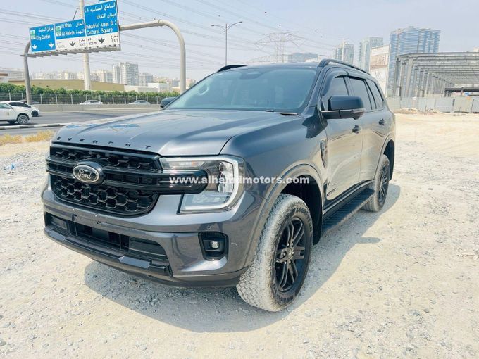 Used Ford Everest III, 3.0 l, 2023 in Dubai by Alhamd Motors, Grey color. Other | AUTO.AE