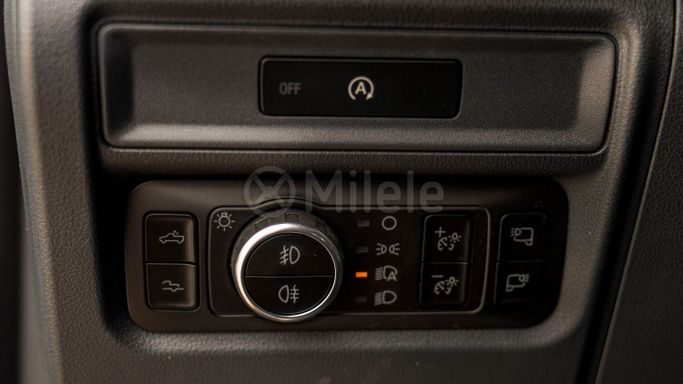 Новый Ford F-150 XIV Рестайлинг, 3.5 л, 2025 в Дубае от Milele Черный цвет. Other | AUTO.AE