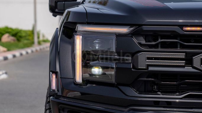 Новый Ford F-150 XIV, 3.5 л, 2025 в Дубае от Milele Черный цвет. Other | AUTO.AE