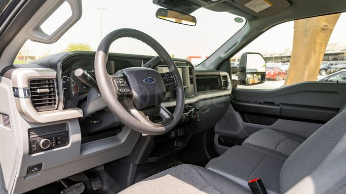 Новый Ford F-550 IV, 6.7 л, 2025 в Дубае от Milele Черный цвет. Other | AUTO.AE