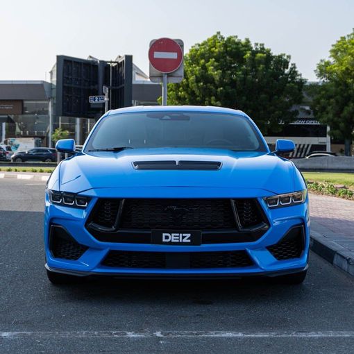 Ford Mustang VI Рестайлинг, 2024 купе  класса в Дубае от DEIZ голубой цвет | AUTO.AE