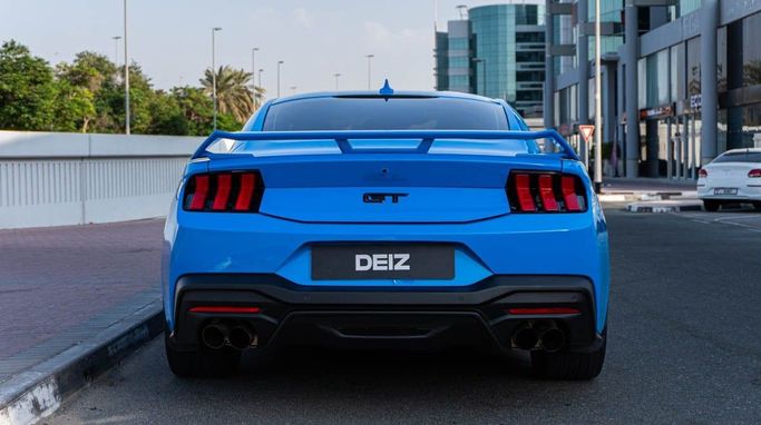 Ford Mustang VI Рестайлинг, 2024 купе стандарт класса в Дубае от DEIZ голубой цвет | AUTO.AE