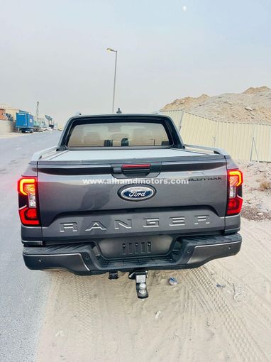 Подержанный Ford Ranger T6.2, 2.0 л, 2023 в Дубае от Alhamd Motors Серый цвет. Other | AUTO.AE