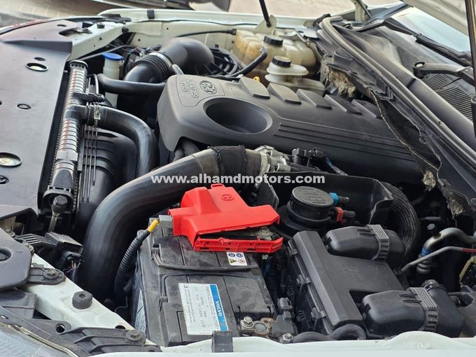 Подержанный Ford Ranger T6 Рестайлинг, 2.2 л, 2016 в Дубае от Alhamd Motors Белый цвет. Other | AUTO.AE