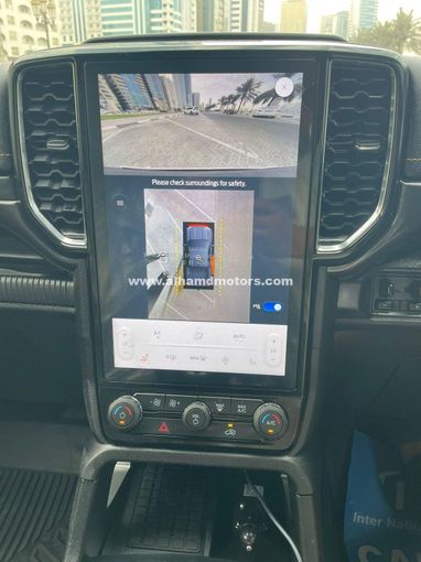 Подержанный Ford Ranger T6.2, 2.0 л, 2024 в Дубае от Alhamd Motors Оранжевый цвет. Other | AUTO.AE