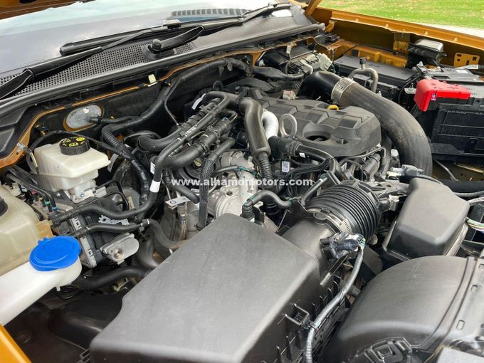 Подержанный Ford Ranger T6.2, 2.0 л, 2024 в Дубае от Alhamd Motors Оранжевый цвет. Other | AUTO.AE