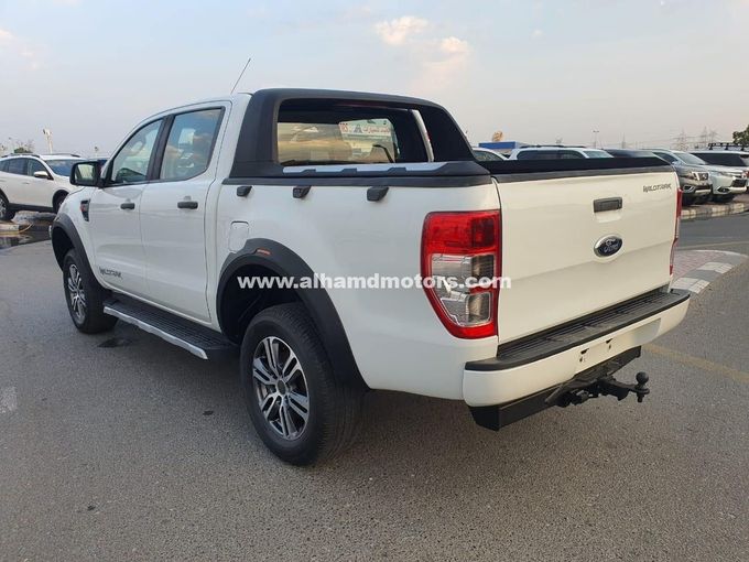 Подержанный Ford Ranger T6, 3.2 л, 2014 в Дубае от Alhamd Motors Белый цвет. Other | AUTO.AE