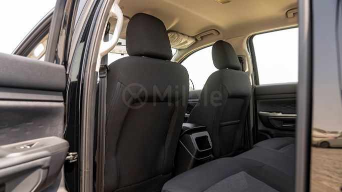 Подержанный Ford Ranger T6.2, 2.0 л, 2025 в Дубае от Milele Черный цвет. Other | AUTO.AE