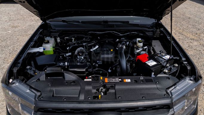 Подержанный Ford Ranger T6.2, 2.0 л, 2025 в Дубае от Milele Черный цвет. Other | AUTO.AE