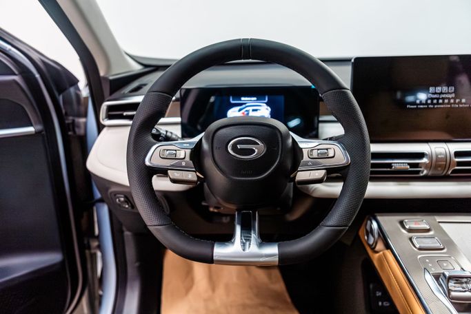GAC GS3, 2025 внедорожник 5 дв. эконом класса в Дубае от POF RENTAL серебристый цвет | AUTO.AE